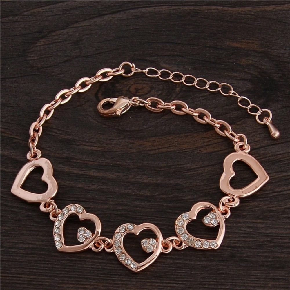 Heart Design Fashion bracelet with CZ stones - Picture 2 of 6